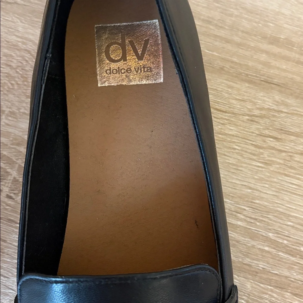 Dv by Dolce Vita "Crisp" Classic Penny Loafer / Lug Sole, Block Heel size 9 - Picture 11 of 13